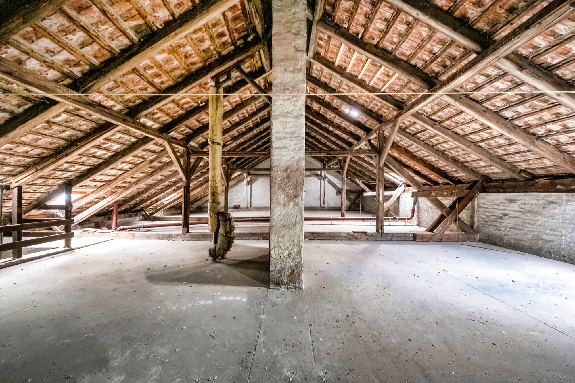 Dachboden Potential Zinshaus